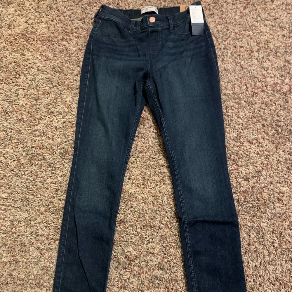 Size 15/16 Abercrombie jean leggings!